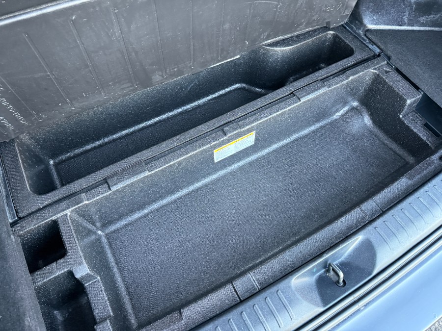 Vehicle image 35 of 86