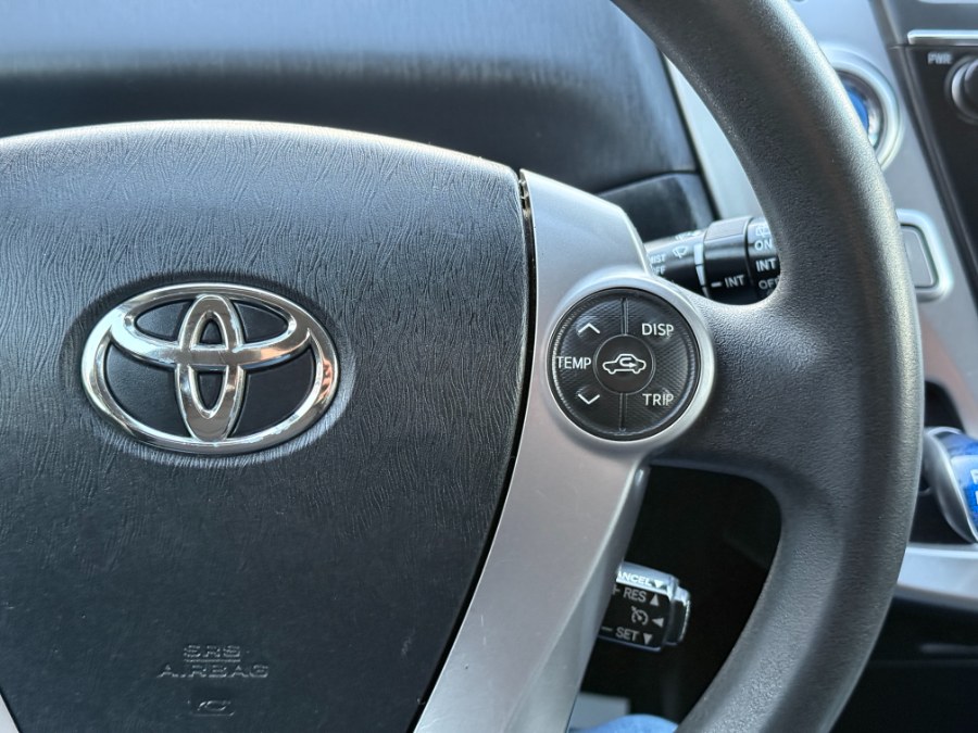 Vehicle image 63 of 86