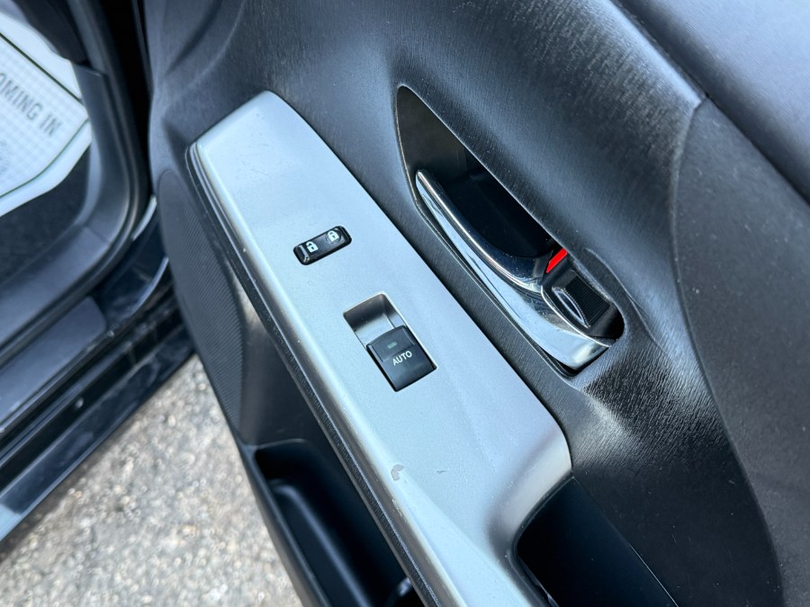 Vehicle image 47 of 86