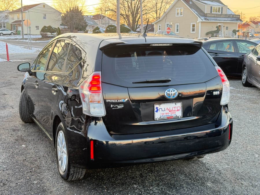 Vehicle image 77 of 86