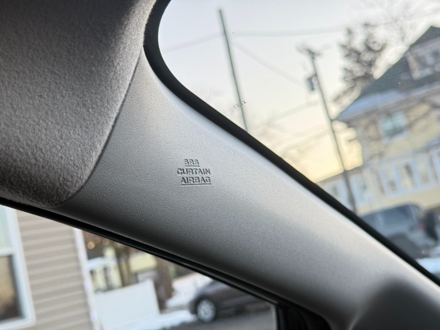 Vehicle image 68 of 86
