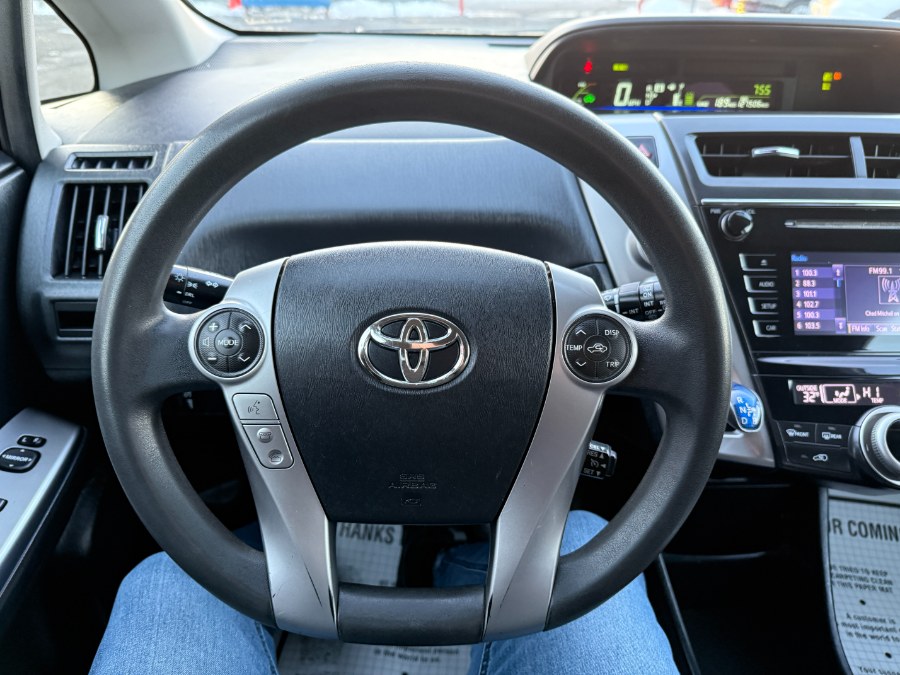Vehicle image 62 of 86
