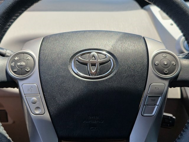 Vehicle image 37 of 39