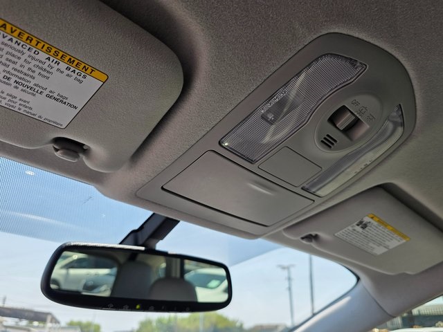 Vehicle image 35 of 39