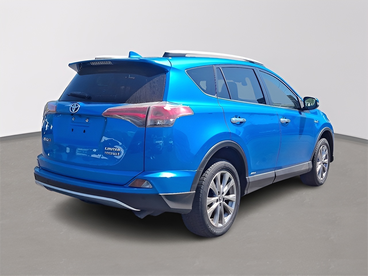 Vehicle image 35 of 37