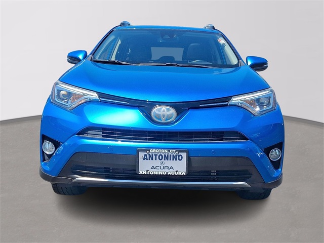 Vehicle image 2 of 37