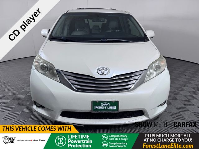 Vehicle image 2 of 41