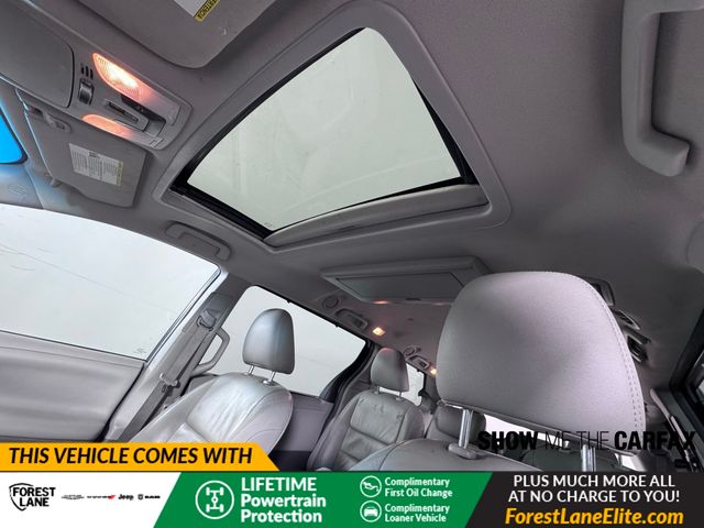 Vehicle image 18 of 41