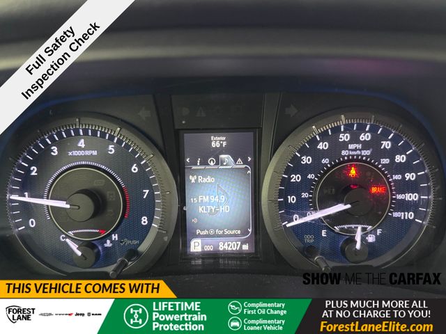 Vehicle image 11 of 41