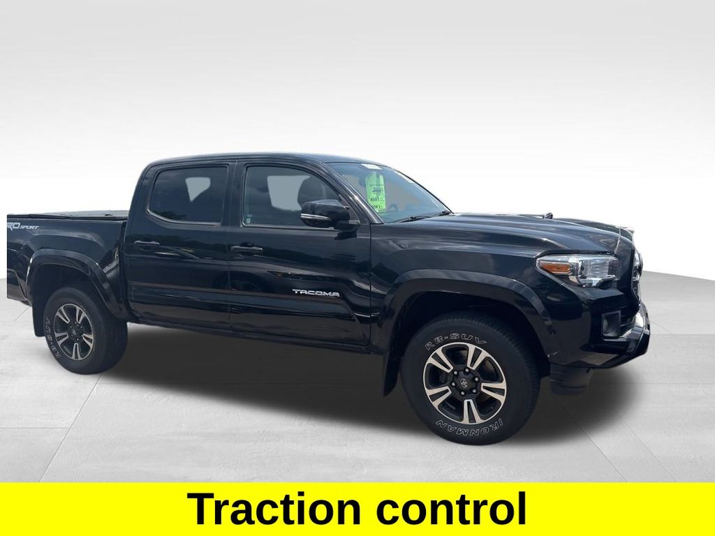 Vehicle image 5 of 19