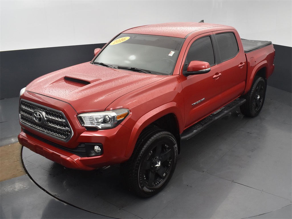 Vehicle image 1 of 52