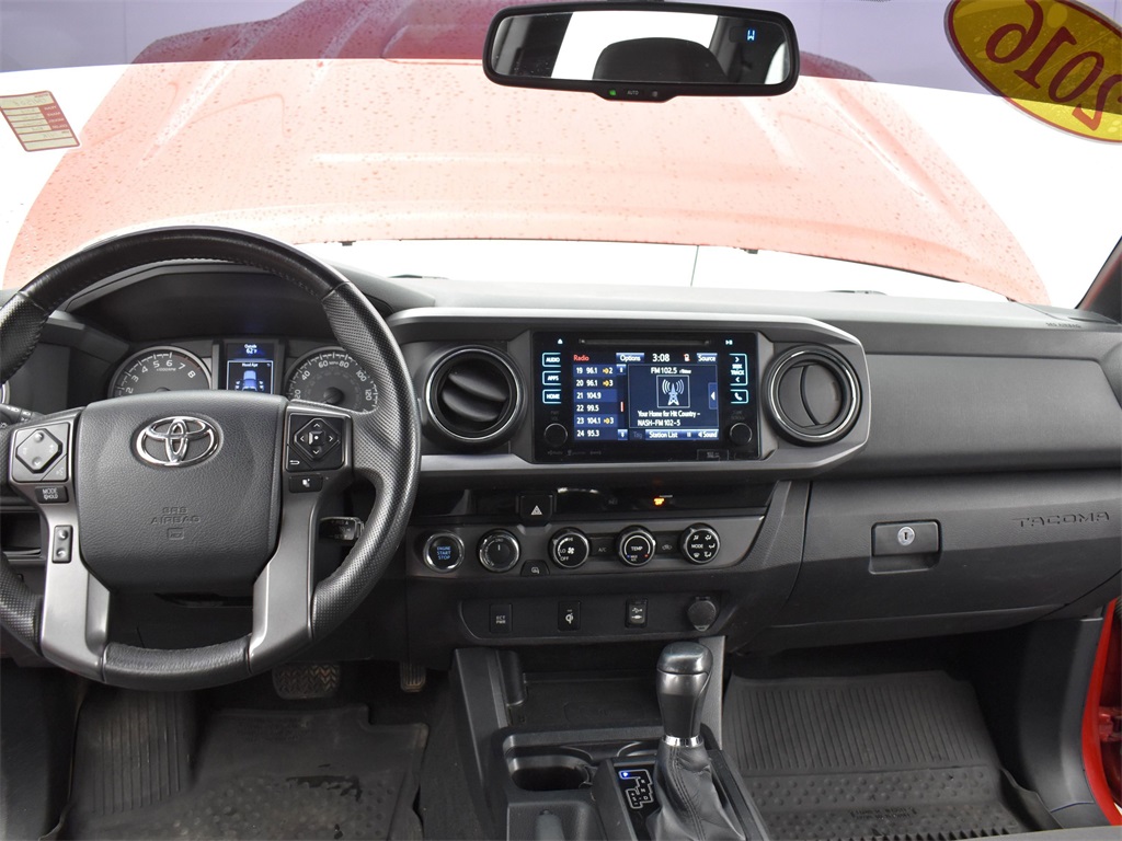 Vehicle image 50 of 52