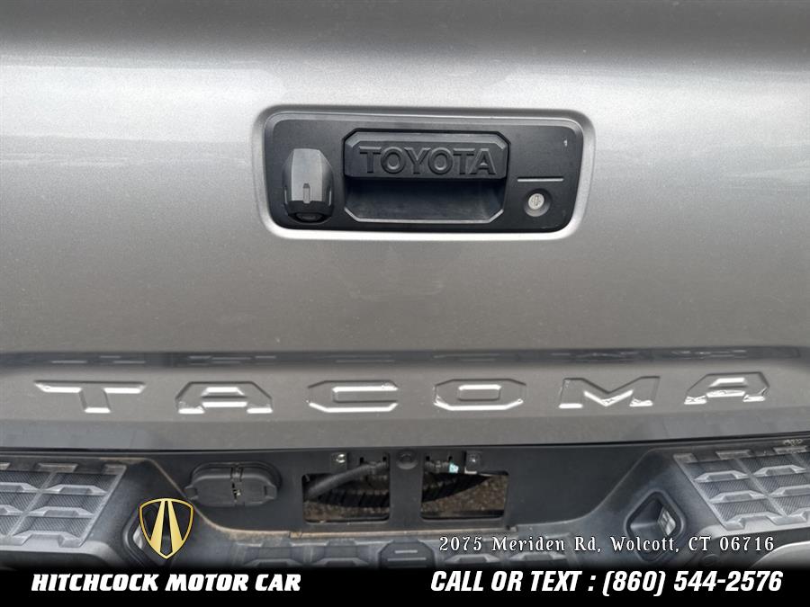 Vehicle image 42 of 48