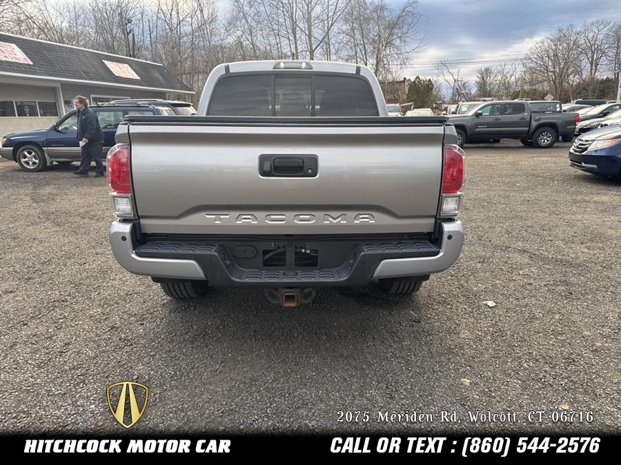 Vehicle image 18 of 48