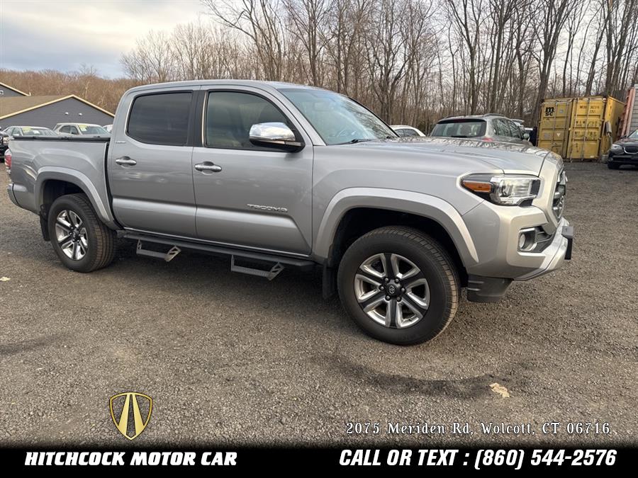 Vehicle image 10 of 48
