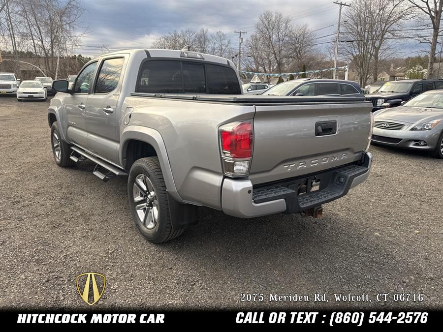 Vehicle image 17 of 48