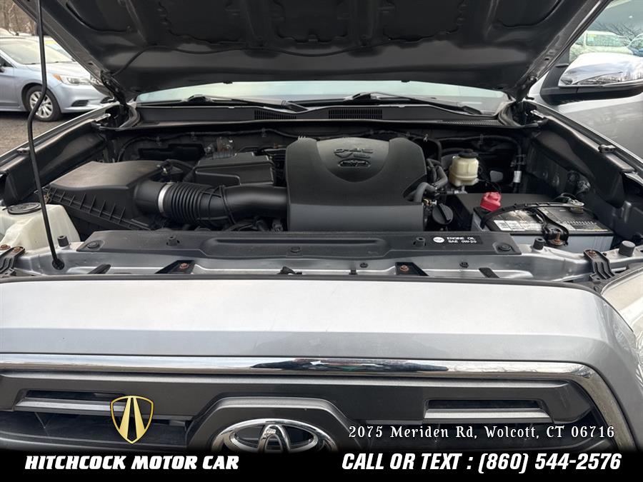 Vehicle image 46 of 48