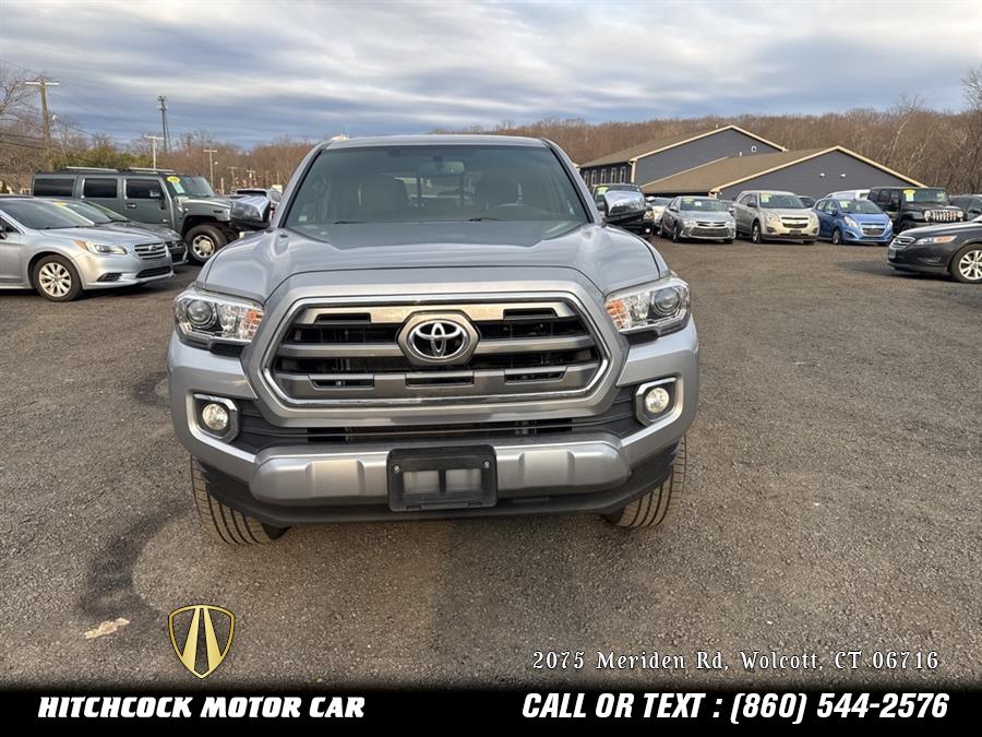 Vehicle image 8 of 48