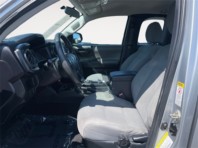Vehicle image 9 of 37