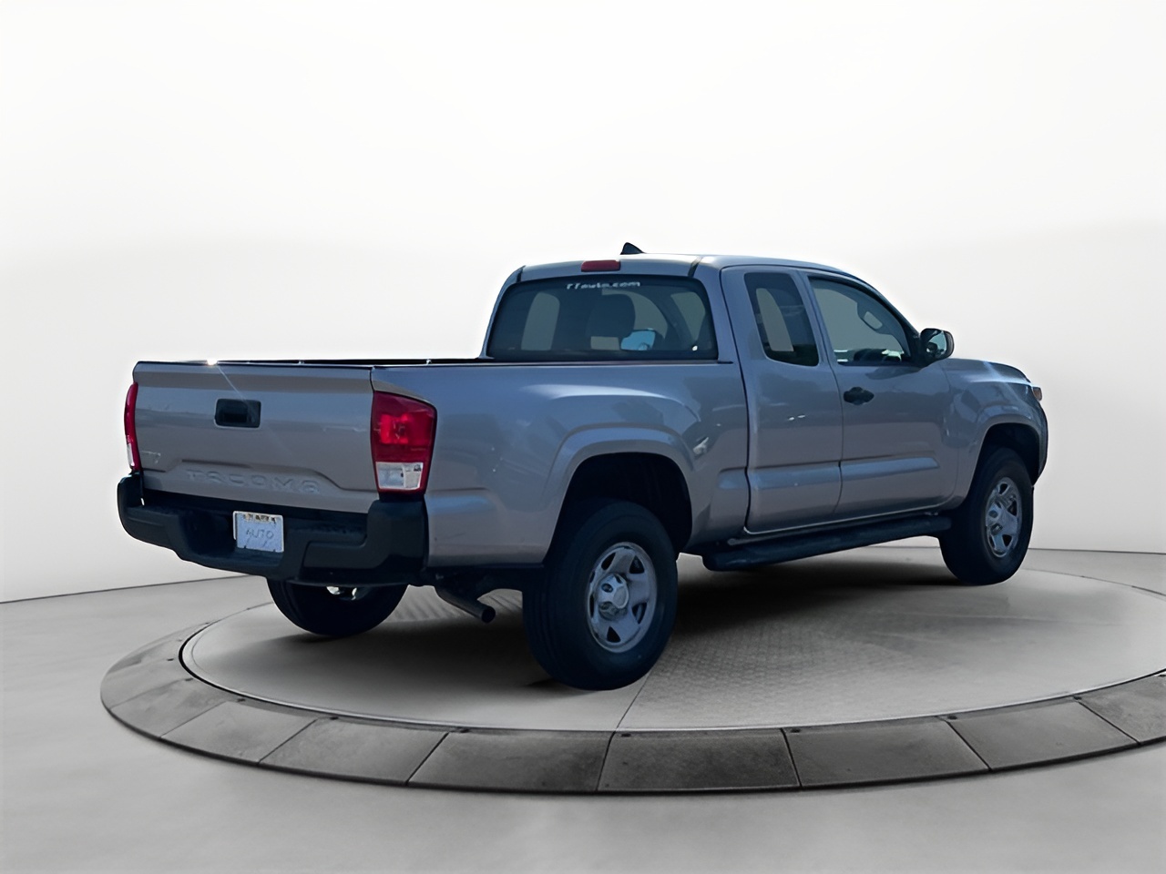 Vehicle image 34 of 37