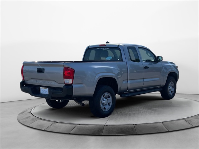 Vehicle image 5 of 37