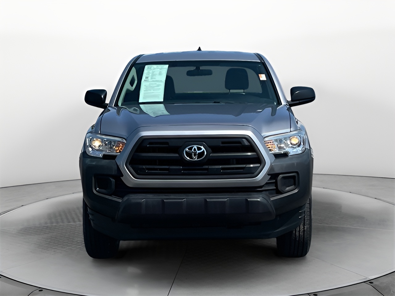 Vehicle image 31 of 37