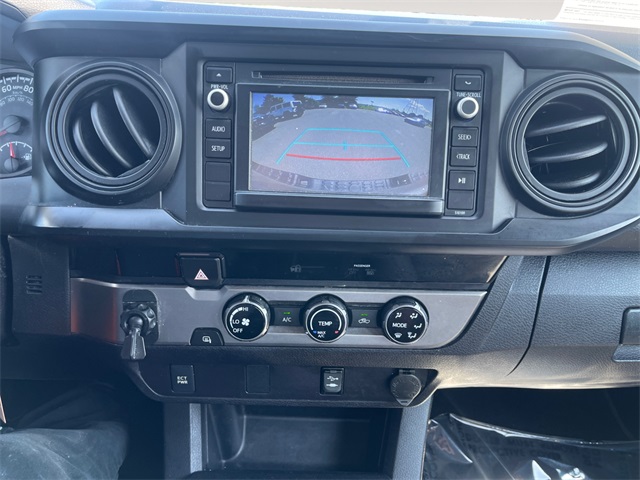 Vehicle image 15 of 37