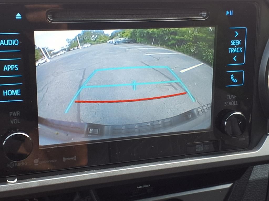 Vehicle image 16 of 30