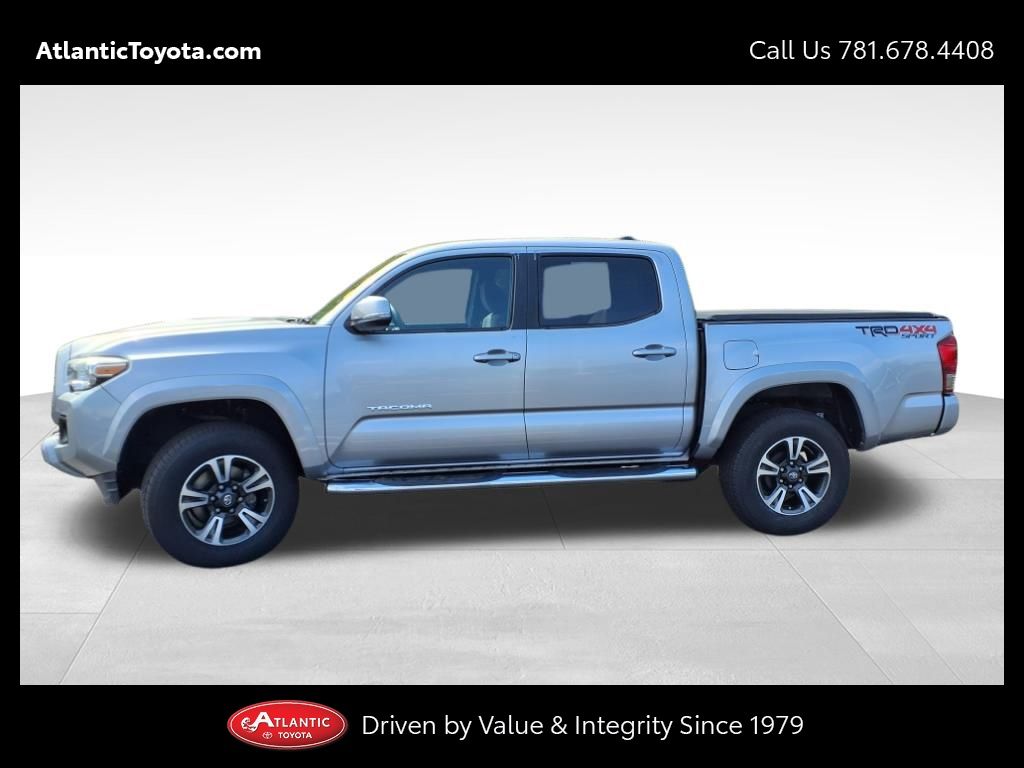 Vehicle image 8 of 30