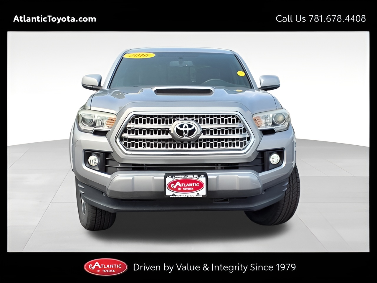 Vehicle image 24 of 30