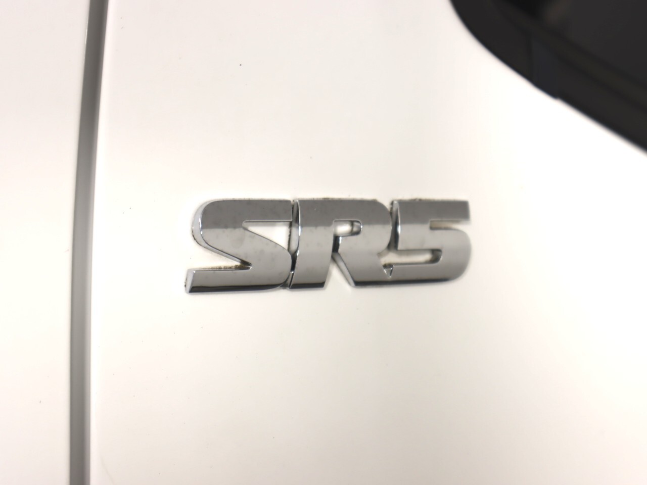 Vehicle image 36 of 43