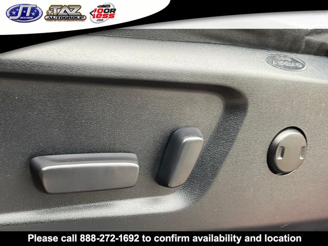 Vehicle image 13 of 23