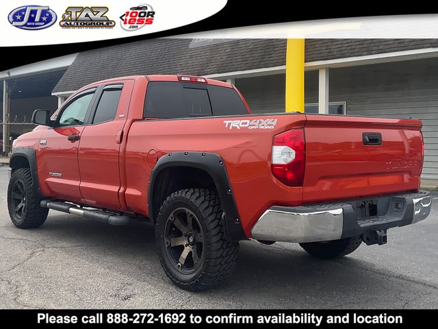 Vehicle image 7 of 23