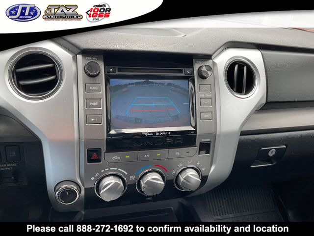 Vehicle image 21 of 23