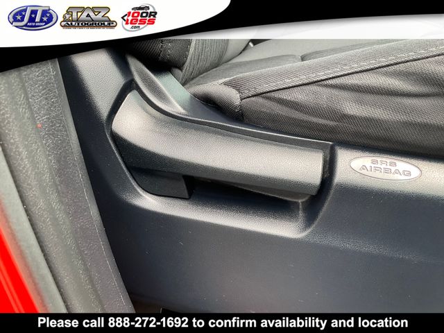 Vehicle image 16 of 23