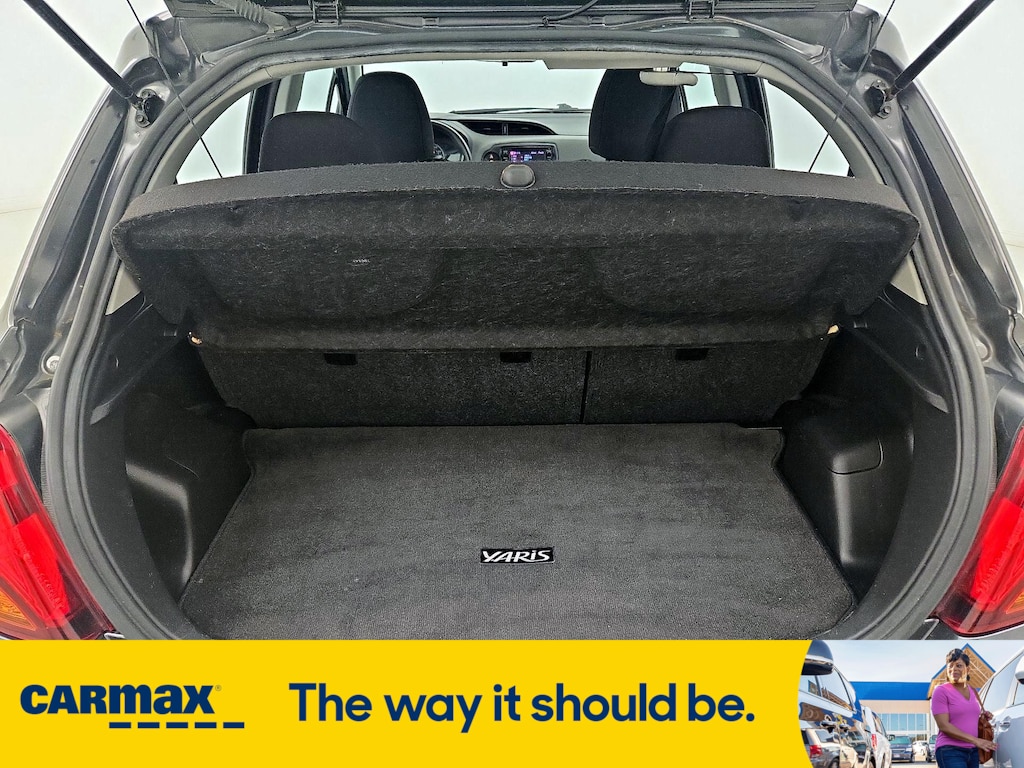 Vehicle image 24 of 27