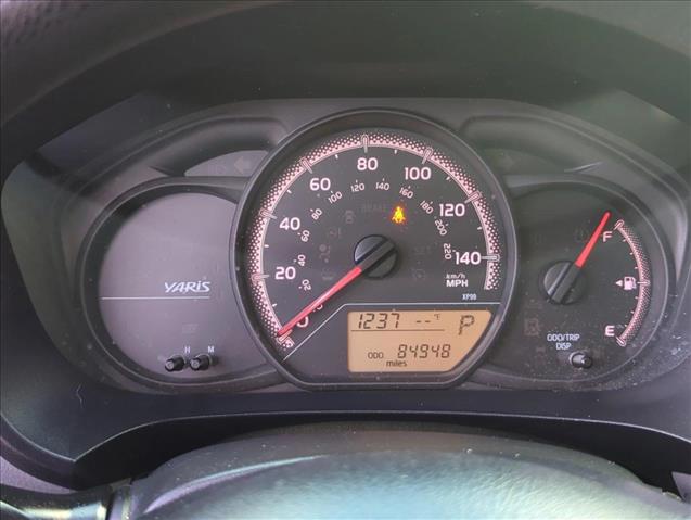 Vehicle image 10 of 32