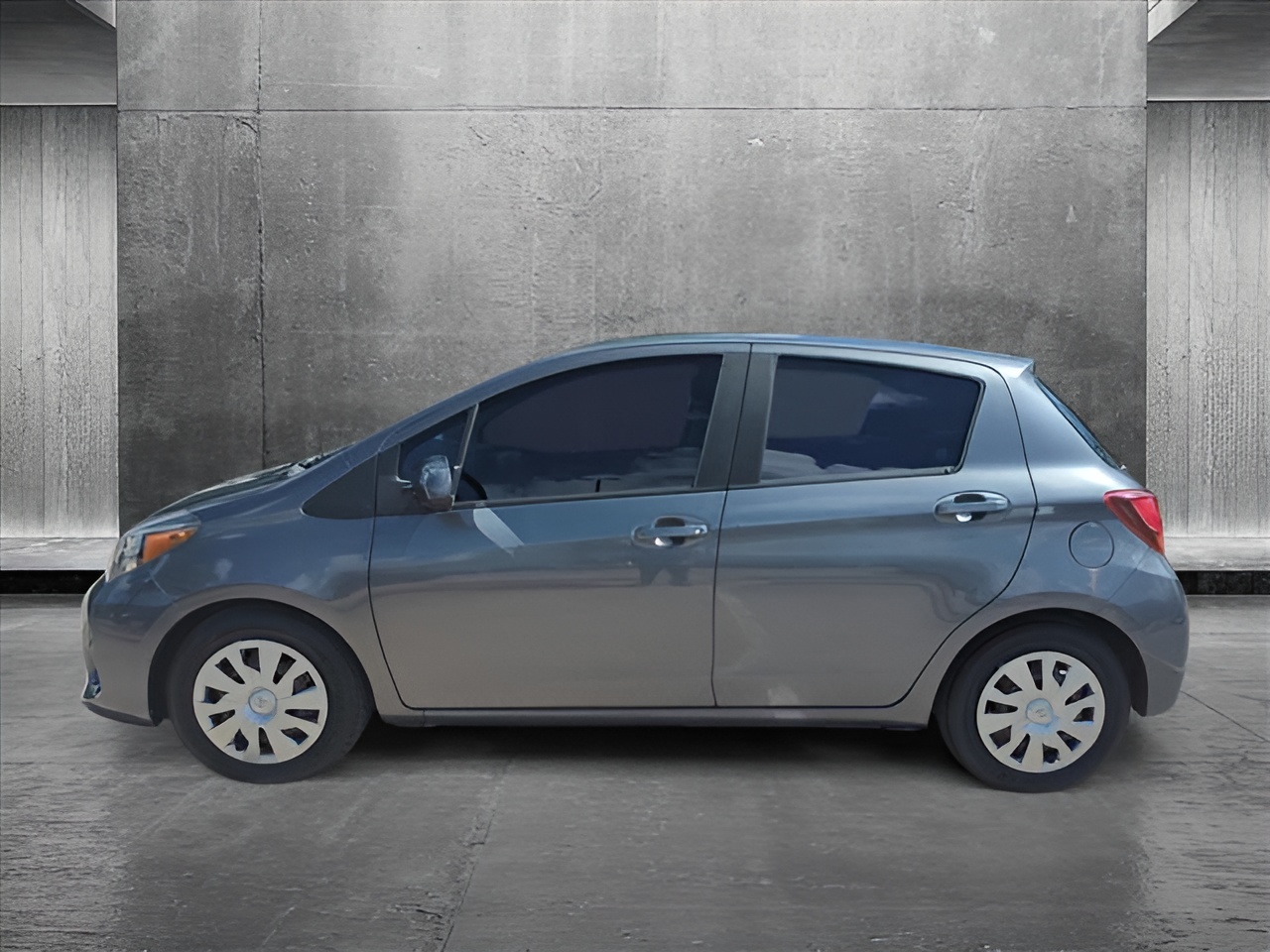 Vehicle image 32 of 32