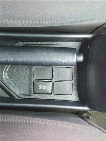 Vehicle image 22 of 32