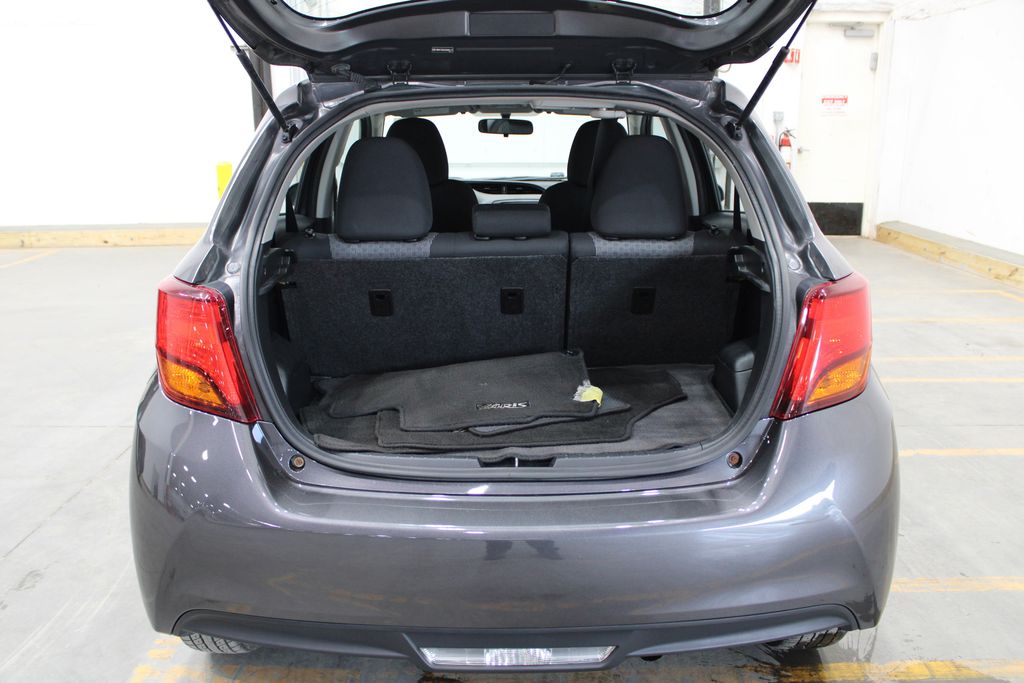 Vehicle image 8 of 36