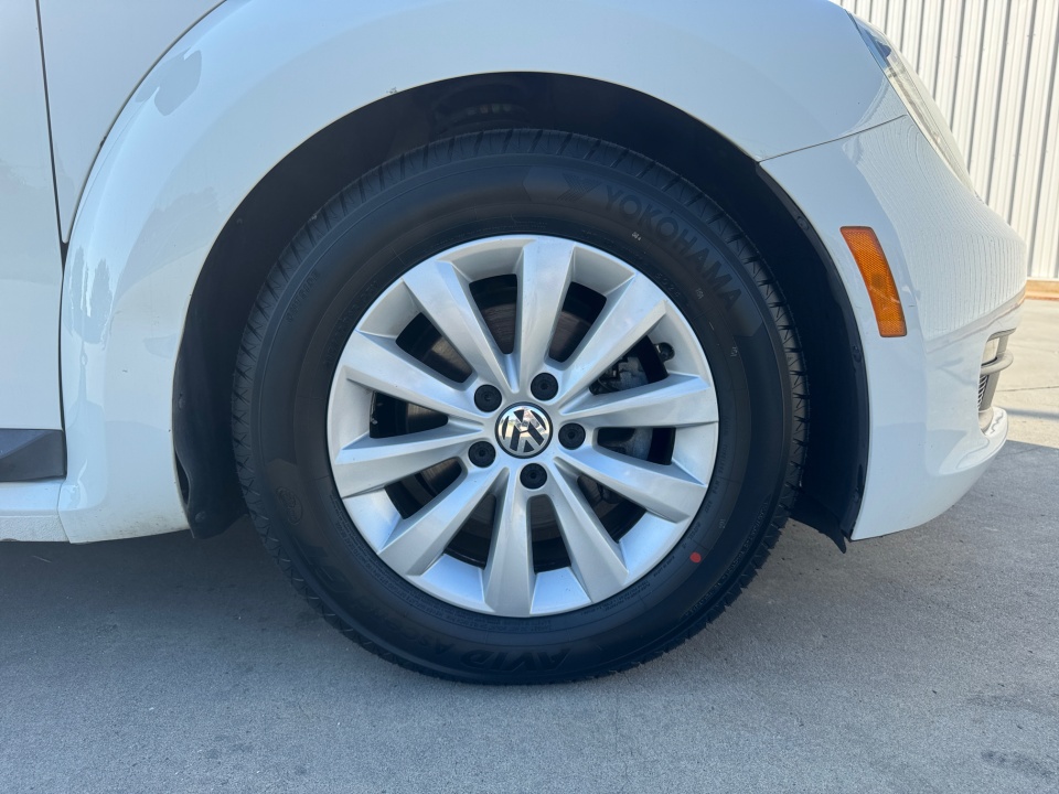 Vehicle image 13 of 36