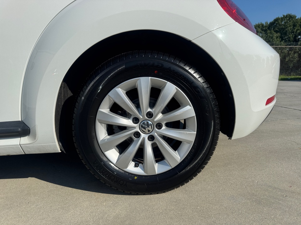 Vehicle image 11 of 36