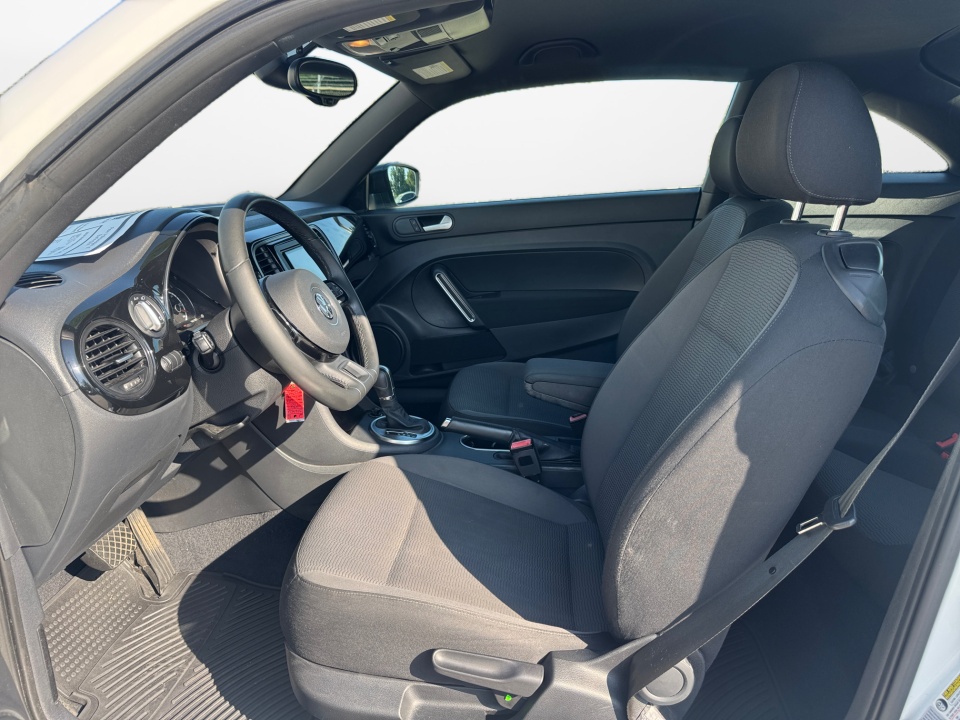 Vehicle image 21 of 36