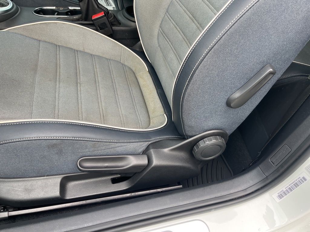Vehicle image 23 of 23