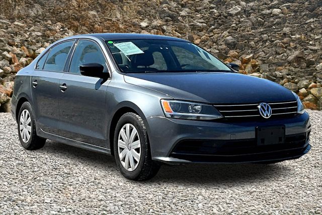 2016 Volkswagen Jetta 1.4T S Image 3 of 32