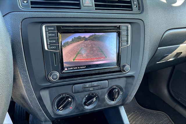 2016 Volkswagen Jetta 1.4T S Image 18 of 32