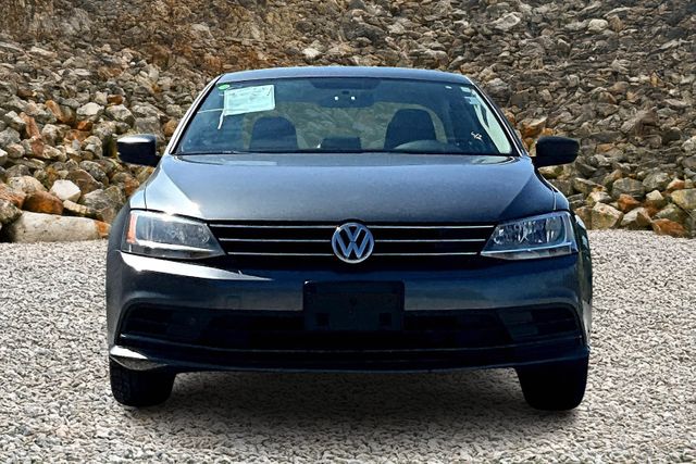 2016 Volkswagen Jetta 1.4T S Image 2 of 32