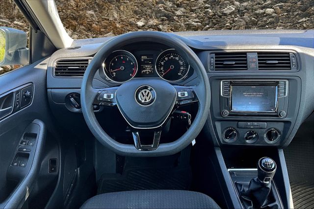 2016 Volkswagen Jetta 1.4T S Image 13 of 32