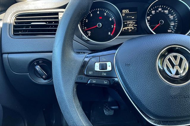 2016 Volkswagen Jetta 1.4T S Image 15 of 32