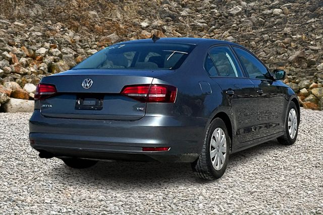 2016 Volkswagen Jetta 1.4T S Image 4 of 32